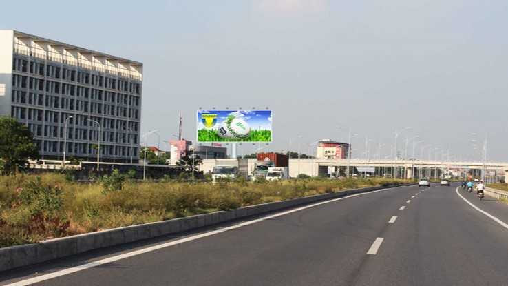Quảng cáo Vị trí km126+340, QL1A, gần khu công nghiệp Đình Trám, Việt Yên, Bắc Giang 