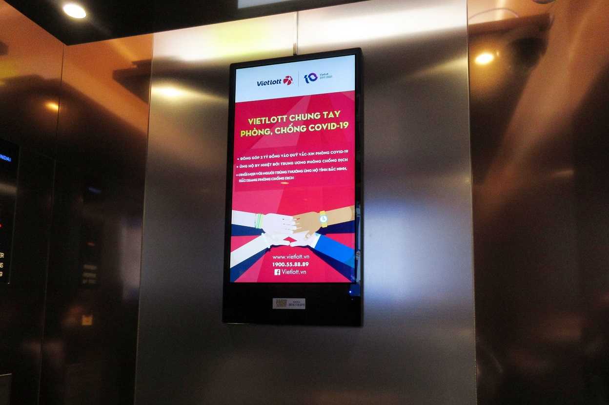 Cách mạng Digital OOH và quảng cáo trong thang máy