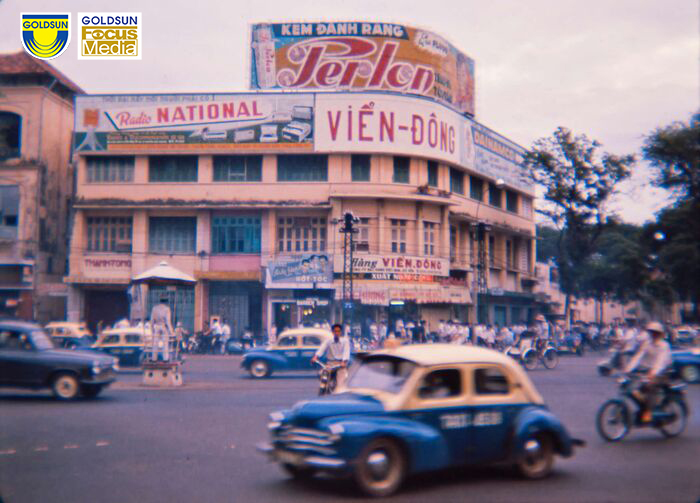 Những tấm pano quảng cáo trên đường phố Sài Gòn xưa đã có sự chỉn chu và chú ý nhiều vào hình ảnh