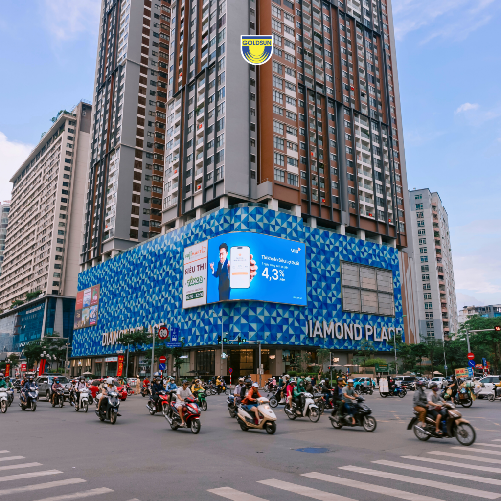THE LED SERIES| CHAPTER 4: GIAO LỘ SẦM UẤT - MÀN HÌNH LED TẠI BRG DIAMOND PLAZA