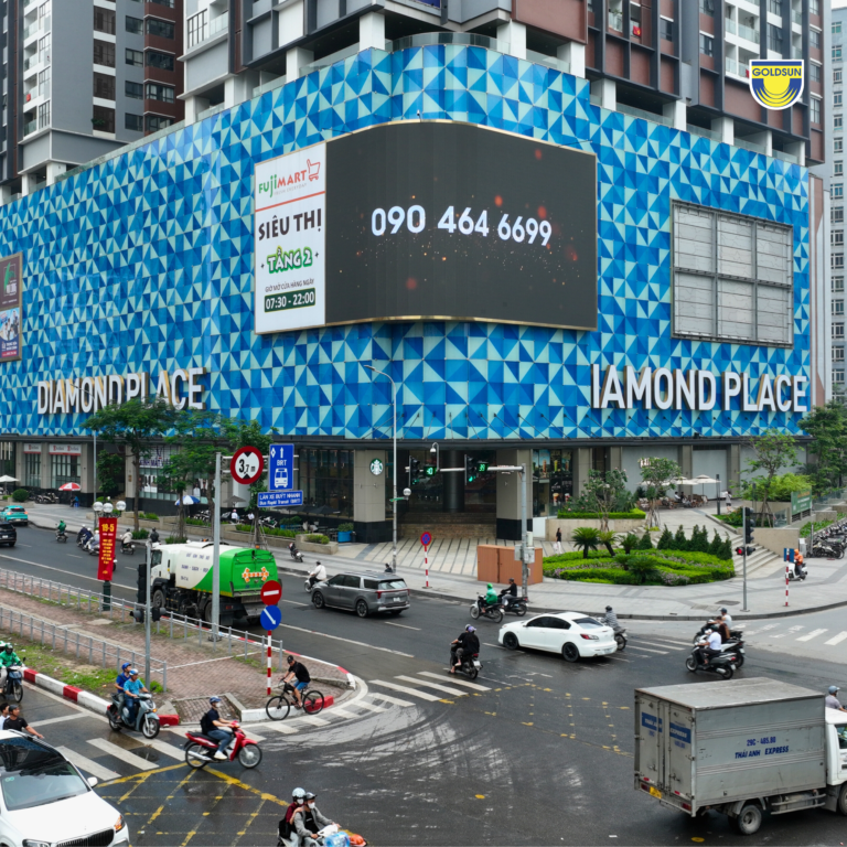 THE LED SERIES| CHAPTER 4: GIAO LỘ SẦM UẤT - MÀN HÌNH LED TẠI BRG DIAMOND PLAZA