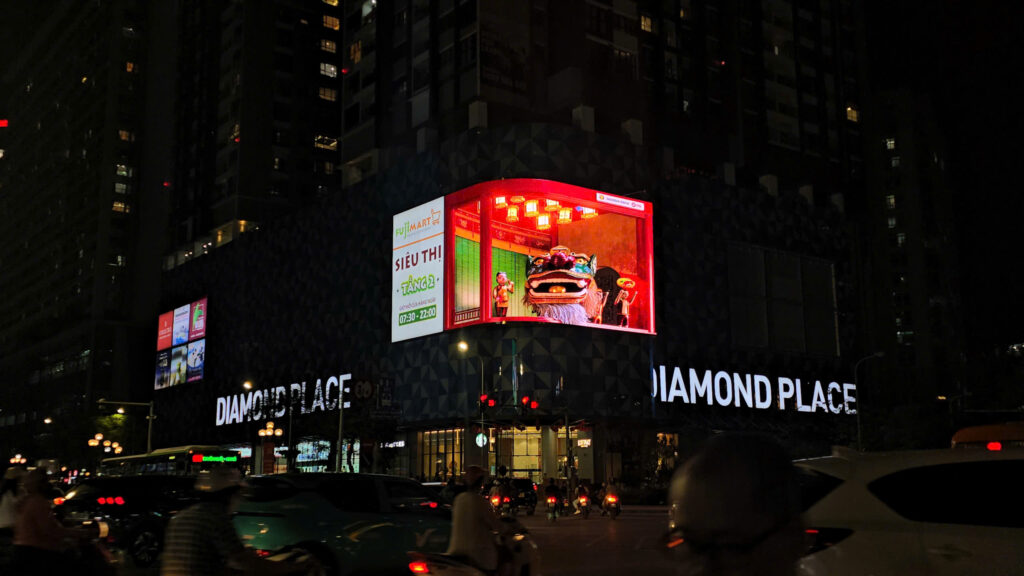 LÀN SÓNG CHUYỂN DỊCH TỪ BILLBOARD TRUYỀN THỐNG SANG LED: XU HƯỚNG ĐỊNH HÌNH TƯƠNG LAI QUẢNG CÁO NGOÀI TRỜI