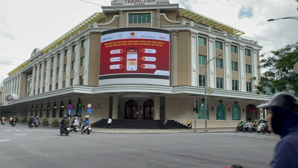 GOLDSUN MEDIA VINH DỰ NHẬN BẰNG KHEN TỪ BỘ CÔNG AN VÌ THÀNH TÍCH XUẤT SẮC TRONG TRIỂN KHAI ĐỀ ÁN 06
