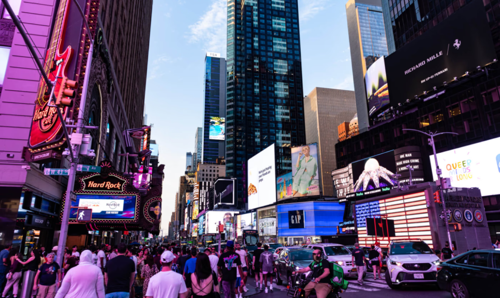 WHAT IS OUT-OF-HOME? A MARKETER’S GUIDE TO OOH MEDIA AND OUTDOOR ADVERTISING
