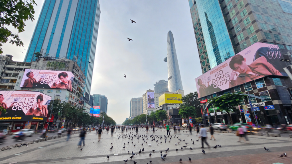 IDOL ADVERTISING LÀ GÌ? GIẢI PHÁP QUẢNG CÁO THẦN TƯỢNG OOH/DOOH TRỌN GÓI TỪ GOLDSUN MEDIA