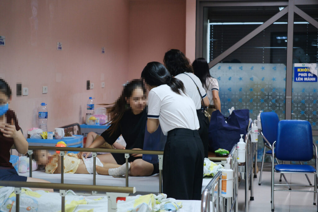 MÙA TRĂNG SẺ CHIA - CÙNG EM ĐÓN TRĂNG YÊU THƯƠNG 2026