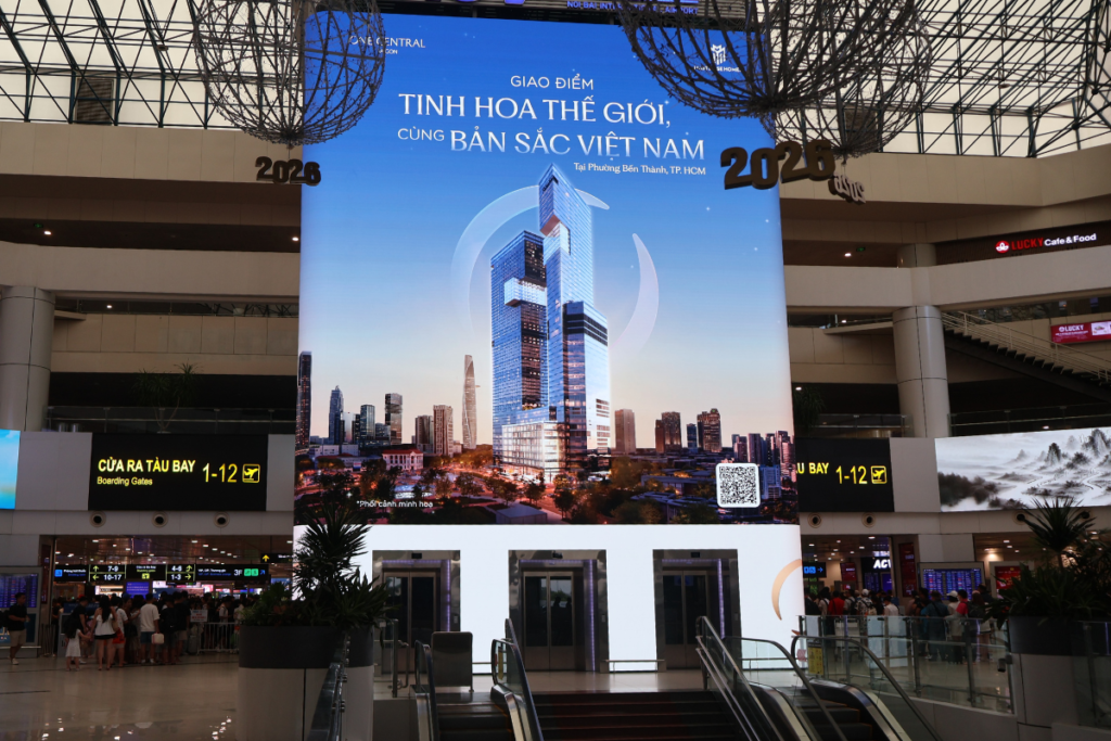 QUẢNG CÁO SÂN BAY TRONG KỶ NGUYÊN DOOH: TỪ VỊ TRÍ HIỂN THỊ ĐẾN TRẢI NGHIỆM THƯƠNG HIỆU